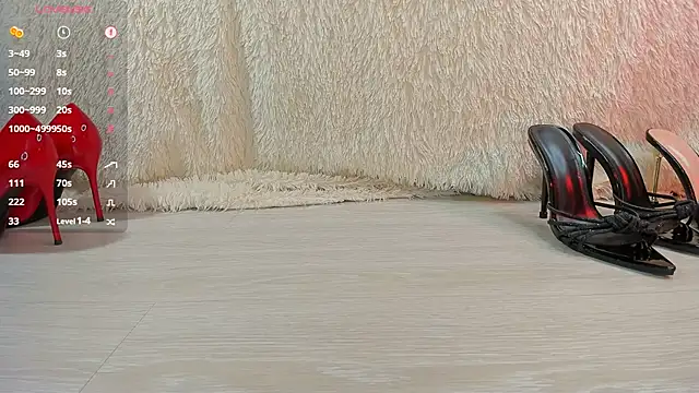 queens_nylon Chat XXX live