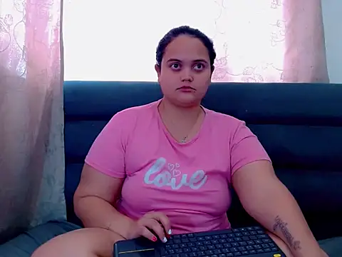 brunnette_hot 라이브 XXX 채팅