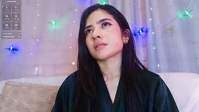 Chat +18 de adara_johnson__ ao vivo