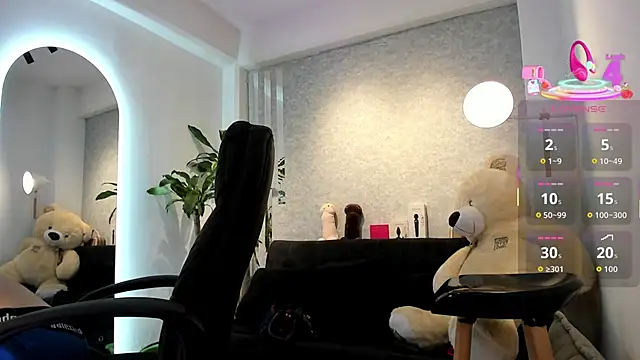 Онлайн чат XXX lily_cash1