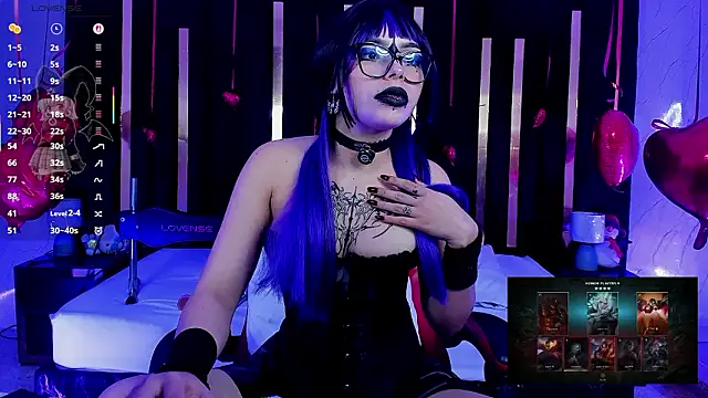 Nyvethn Live XXX chat