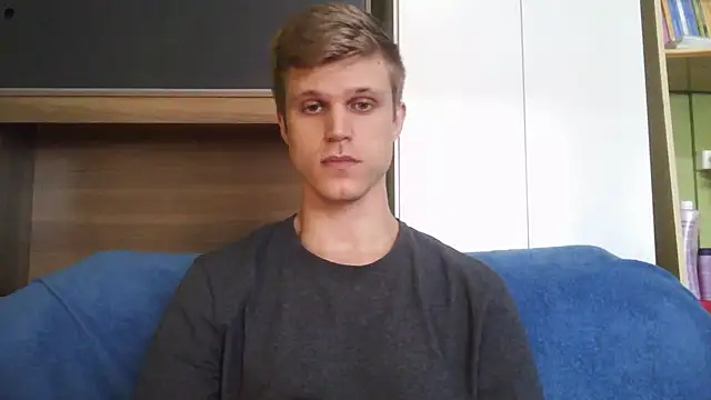 XXX chat uživo modela NinhoMorango