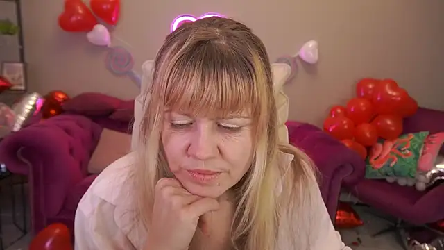 BellaLaPetit – Live XXX-chat