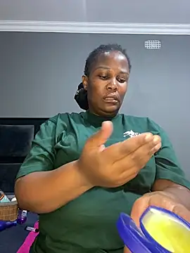 Sexycandyxxx 现场XXX聊天