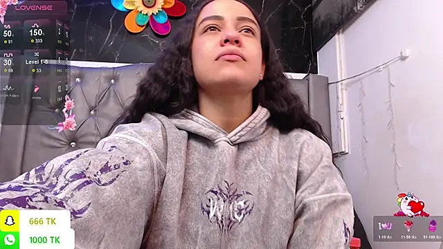 Chat XXX ao vivo de LAILAGUMMY