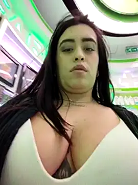 MissNyraSecret Chat XXX live