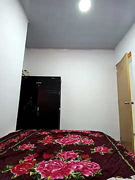 Онлайн чат XXX abigail-moonx