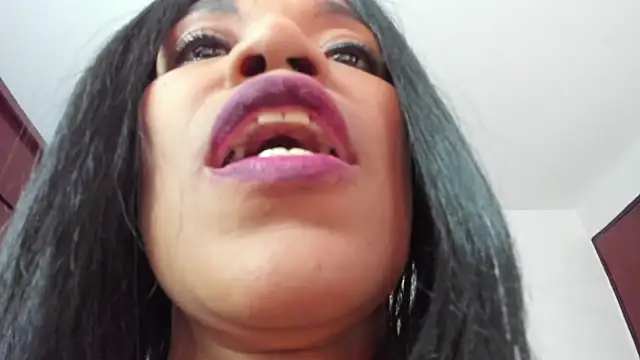 LUISSA_ Live XXX Chat