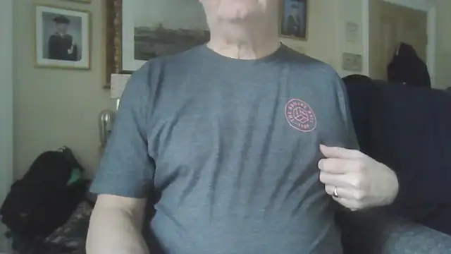 Pokazy przed kamerką – 3161beckbug