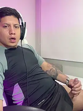 _robertobaggioo Live XXX-Chat