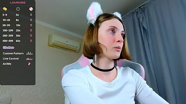 Cowell_Adelina Show Webcam