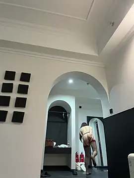 Yiyi-707n Live XXX chat