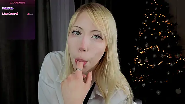 แชท XXX สดของ UWU_flower