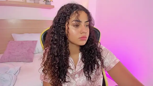 yaya23x Pertunjukan Webcam