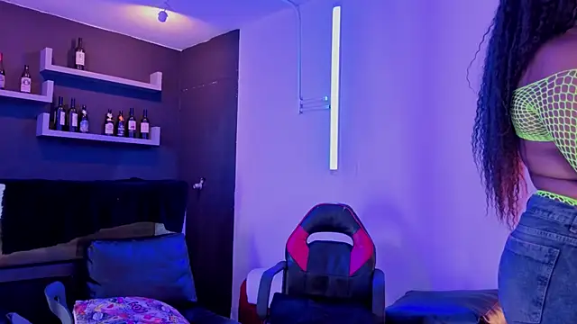 Вебкам-шоу megara_hott