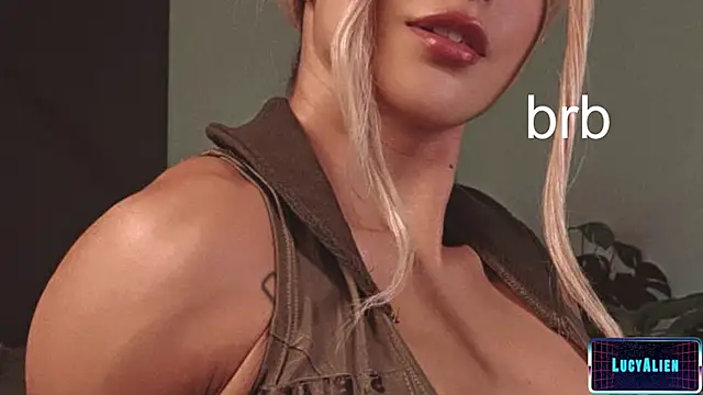 LucyAllenX 现场XXX聊天