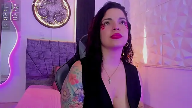 tatiana_sc élő XXX-chatje