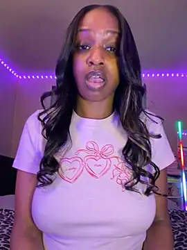 AshleyCa1995 Adlı Modelin Canlı XXX Sohbeti