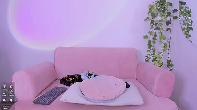 دردشة Catbaby888_ الجنسية المباشرة