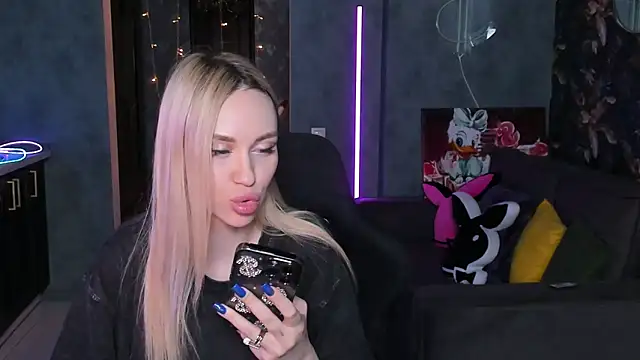 Blckmirrorr 即時 XXX 聊天