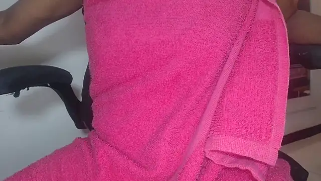 JackyHotBlack live XXX chat