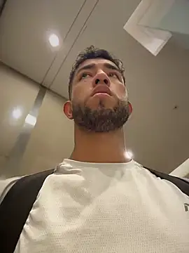 liam_bronw ওয়েবক্যাম শো