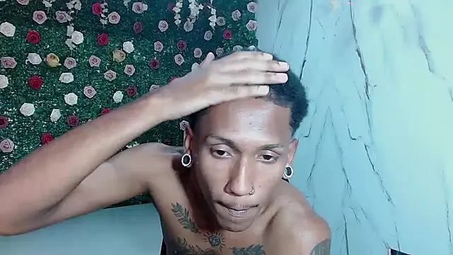 عرض كام ManSant