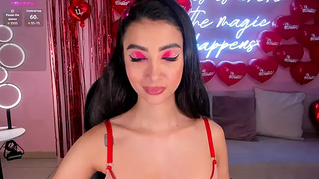 ValeriaVelvet: онлайн-секс-чат