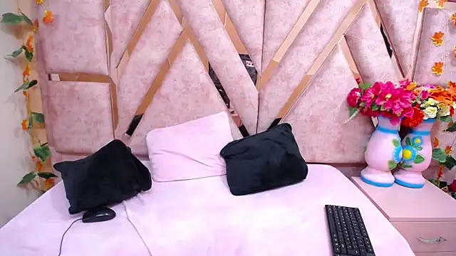 XXX chat uživo modela CataleyaLars20