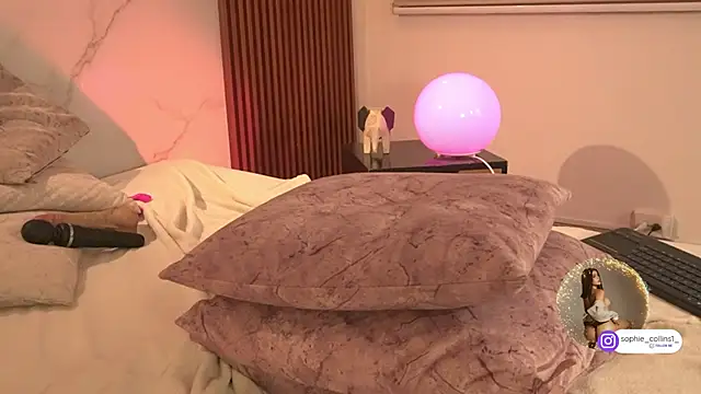 Show de SophieCollins_1 na webcam
