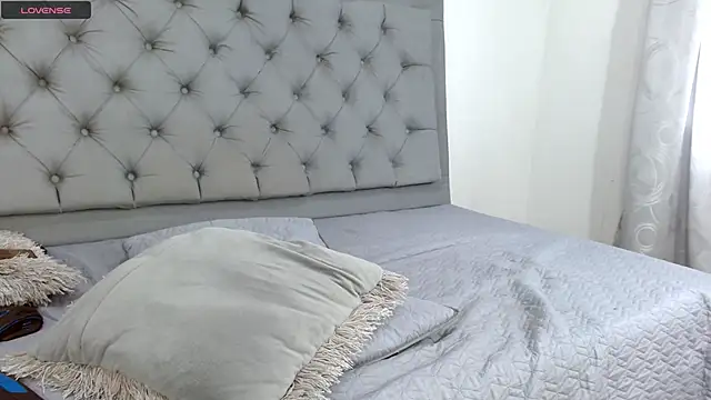 دردشة milastarr1_ الجنسية المباشرة