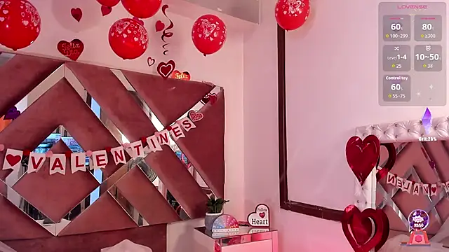 Aron_cruz Adlı Modelin Canlı XXX Sohbeti