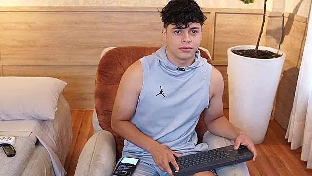 Ethan_occonor 即時 XXX 聊天