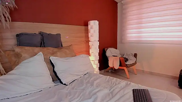 XXX chat uživo modela luna_willians