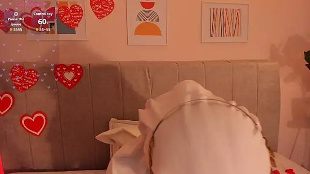 rawiya Adlı Modelin Canlı XXX Sohbeti