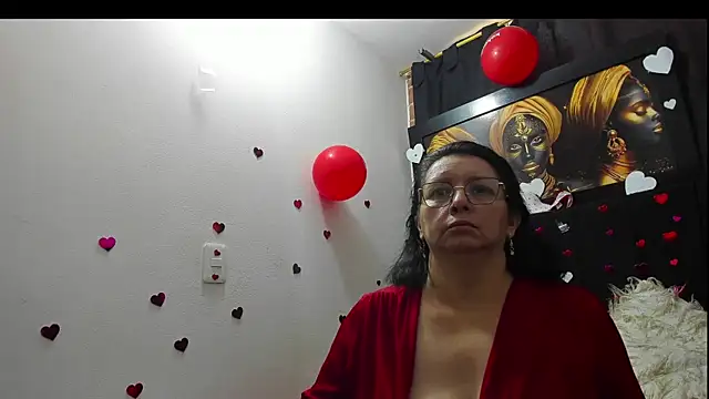 Evaaross_2345 live XXX chat