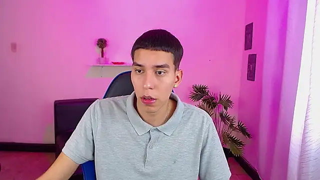 siimon18 Webcam Show