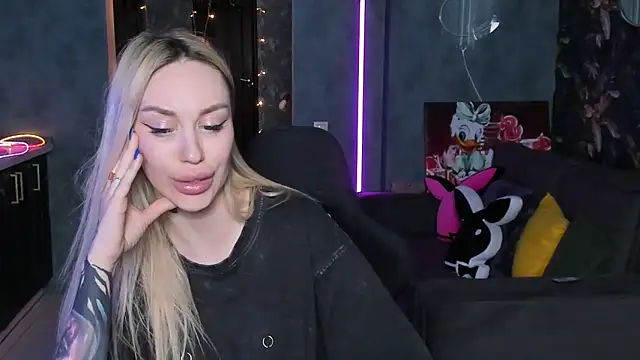 Blckmirrorr élő XXX-chatje