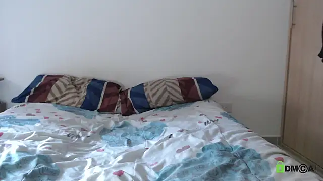 Chatroom XXX en direct de urcute_kitten