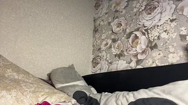 Chat +18 de MissEvelynGlow ao vivo