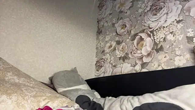 دردشة MissEvelynGlow الجنسية المباشرة