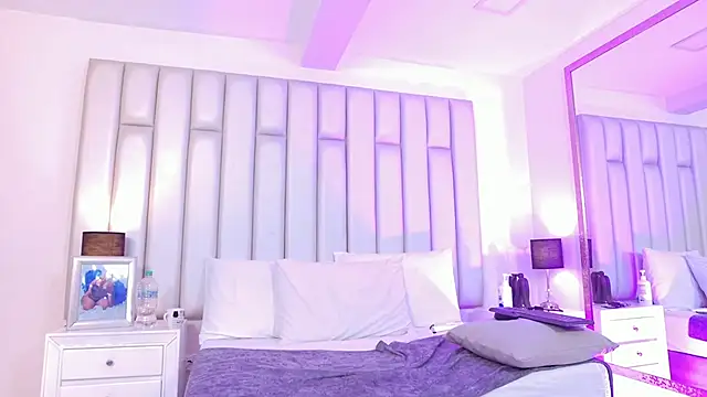 aandreaperez's Live XXX Chat