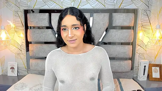 Alison_Chan_ Adlı Modelin Canlı XXX Sohbeti