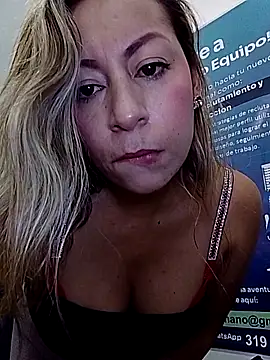 Chat XXX ao vivo de Katalina_S3xy
