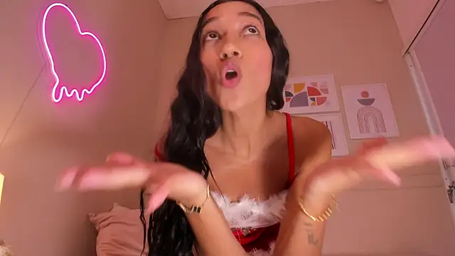 _lucia_18 Chat XXX in diretta