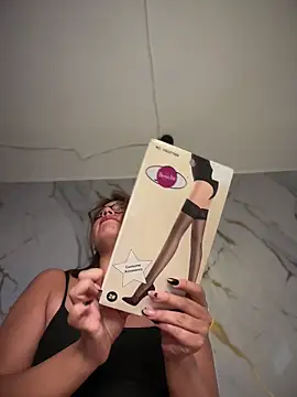 sara_calderon Live XXX-chat