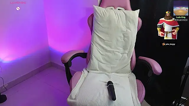 XXX chat uživo modela Anyone__666