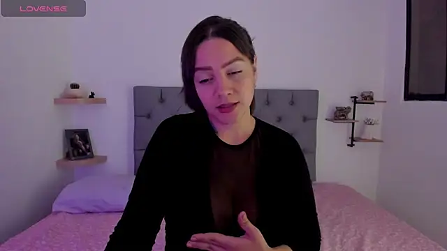 Saraarouusee Chat XXX in diretta