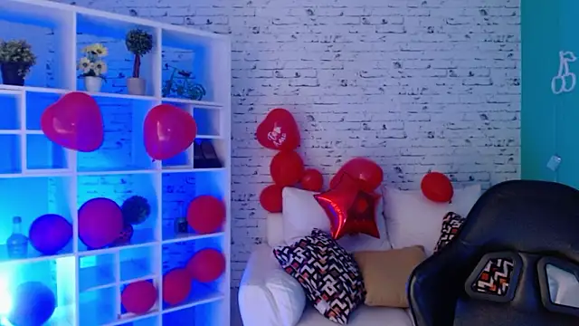 mariana_blondee 라이브 XXX 채팅