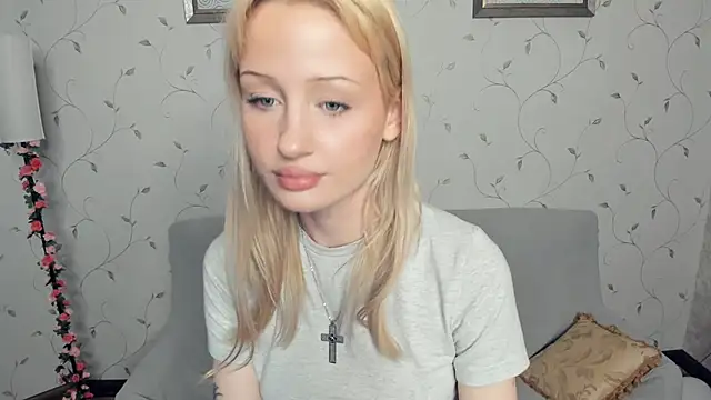 LolaStusse Live XXX-chat